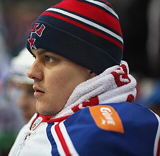 <span class="mw-page-title-main">Ilya Ezhov</span> Russian ice hockey player