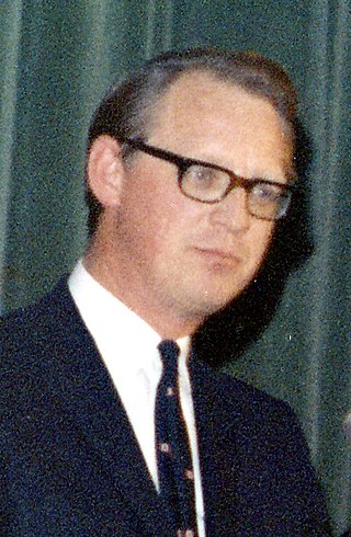 <span class="mw-page-title-main">Robert Nixon (politician)</span> Canadian politician