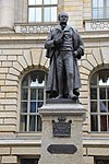 Hardenberg-Denkmal vor dem Preußischen Landtag, Berlin-Mitte