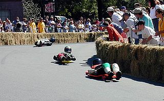 <span class="mw-page-title-main">Street luge</span> Extreme gravity-powered activity