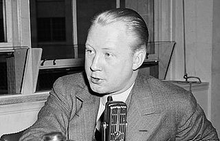 <span class="mw-page-title-main">Frank Stanton (executive)</span> American broadcasting executive (1908–2006)