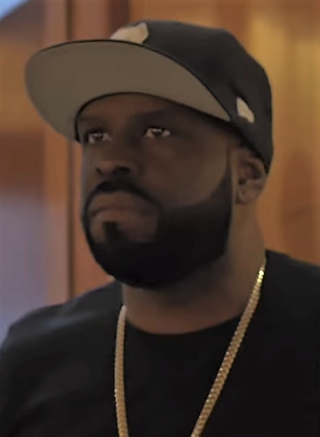 <span class="mw-page-title-main">Funkmaster Flex</span> American DJ and radio host (born 1968)