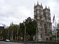 Westminster Abbey, tradisjonell kroningskyrkje og siste kvilestad for monarkane i landet.