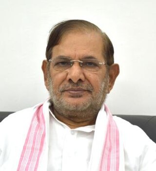 <span class="mw-page-title-main">Sharad Yadav</span> Indian politician (1947–2023)