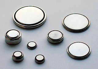 <span class="mw-page-title-main">Button cell</span> Small battery