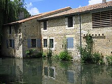 Moulin Lezay 79.JPG