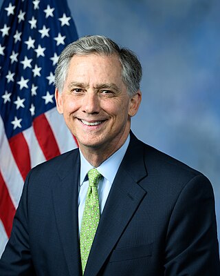 <span class="mw-page-title-main">French Hill (politician)</span> American politician (born 1956)