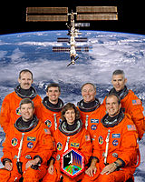 v. l. n. r. vorne: Stephen Frick, Ellen Ochoa, Michael Bloomfield; hinten: Steven Smith, Rex Walheim, Jerry Ross, Lee Morin