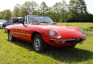 <span class="mw-page-title-main">Alfa Romeo Spider</span> Motor vehicle