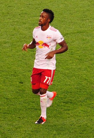 <span class="mw-page-title-main">Junior Flemmings</span> Jamaican footballer (born 1996)