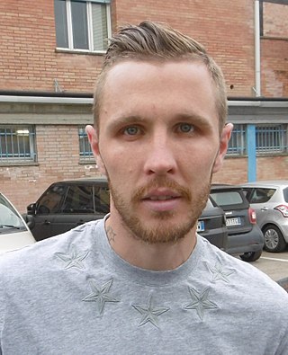 <span class="mw-page-title-main">Jasmin Kurtić</span> Slovenian footballer (born 1989)