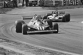 Lauda and Laffite at 1977 Dutch Grand Prix.jpg