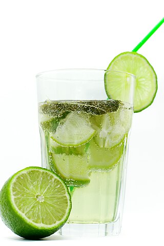 <span class="mw-page-title-main">Limeade</span> Citrus-flavored beverage with sweetener