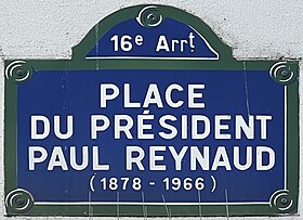 Voir la plaque.