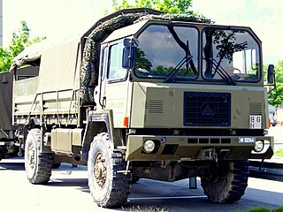 <span class="mw-page-title-main">Saurer 6DM</span> Swiss heavy truck model