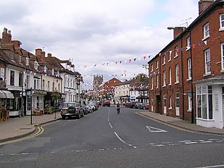 <span class="mw-page-title-main">Alcester</span> Market town and civil parish in Warwickshire, England