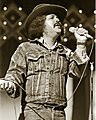 Freddy Fender in 1977 (Foto: Gene Pugh) geboren op 4 juni 1937