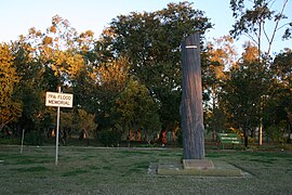 Clermont-flood-memorial-outback-queensland-australia.jpg