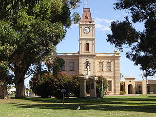 <span class="mw-page-title-main">Kadina, South Australia</span> Town in South Australia