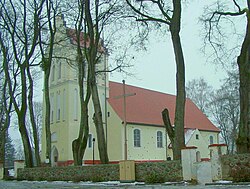 Die früher evangelische und heute römisch-katholische Pfarrkirche in Kruklanki (Kruglanken)