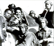 Lena Horne s tuskegeejskimi letalci, 1. januar 1945