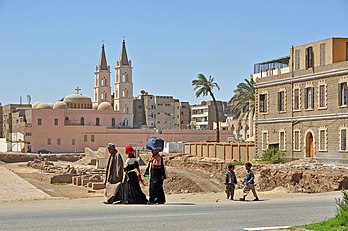 Une vue de Louxor, en Haute-Égypte. (définition réelle 3 888 × 2 582)