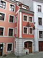 Wohnhaus in geschlossener Bebauung