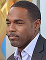 Jason George interpreta Benjamin Warren