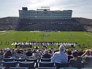 <span class="mw-page-title-main">Pratt & Whitney Stadium at Rentschler Field</span> Football stadium in East Hartford, Connecticut