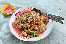 Rujak Shanghai served in Glodok Chinatown area, Jakarta. Rujak Shanghai 1.jpg