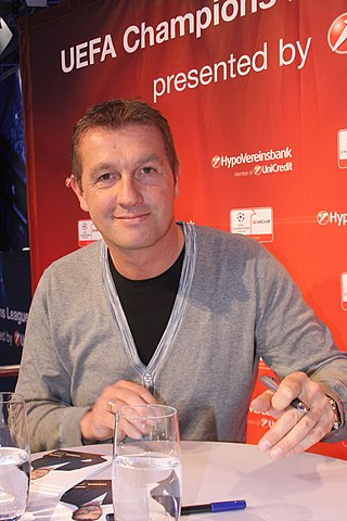 <span class="mw-page-title-main">Thomas Strunz</span> German footballer (born 1968)