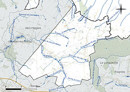 Carte en couleur présentant le réseau hydrographique de la commune