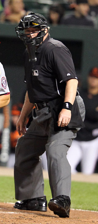 <span class="mw-page-title-main">Gerry Davis (umpire)</span> American baseball umpire (born 1953)