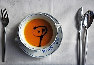 <span class="mw-page-title-main">Pumpkin soup</span> Soup made from purée of pumpkin