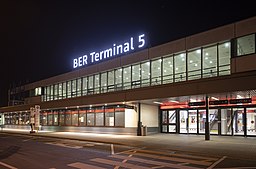 Före detta Berlin-Schönefelds flygplats, numera Terminal 5 på Berlin Brandenburgs flygplats