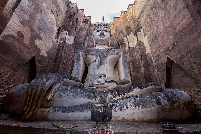 9th prize from Wiki Loves Monuments 2019 :Phra Achana, Wat Si Chum, en:Sukothai province