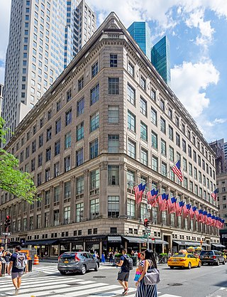 <span class="mw-page-title-main">Saks Fifth Avenue flagship store</span> Department store in Manhattan, New York