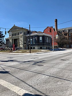 Walnut Hills Branch Library