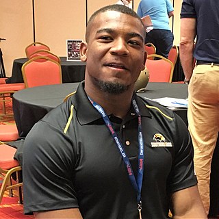 <span class="mw-page-title-main">Ito Smith</span> American football player (born 1995)