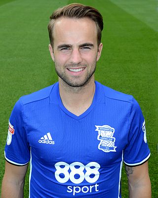 <span class="mw-page-title-main">Andrew Shinnie</span> Scottish footballer