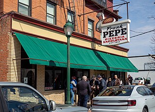 <span class="mw-page-title-main">Frank Pepe Pizzeria Napoletana</span> Restaurant in Connecticut, United States