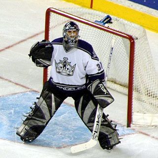 <span class="mw-page-title-main">Ice hockey goaltending equipment</span>