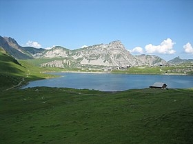 Vue aérienne de la station.