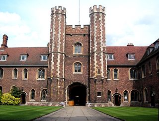 <span class="mw-page-title-main">Queens' College, Cambridge</span> College of University of Cambridge