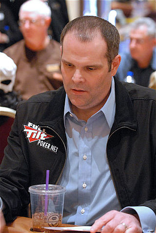 <span class="mw-page-title-main">Howard Lederer</span> American poker player (born 1964)