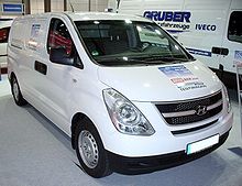 Hyundai H-1.JPG