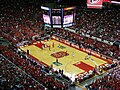 Die Arena bei einem Basketballspiel der NC State Wolfpack gegen die Virginia Tech Hokies im Jahr 2008