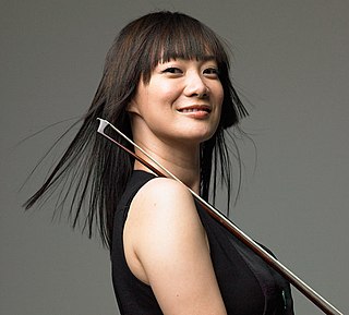 <span class="mw-page-title-main">Siow Lee Chin</span> Singaporean violinist (born 1966)