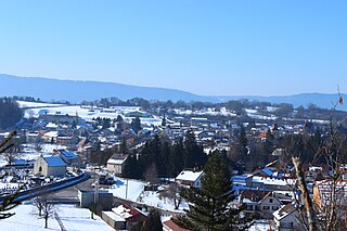 <span class="mw-page-title-main">Clairvaux-les-Lacs</span> Commune in Bourgogne-Franche-Comté, France