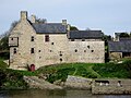 Le manoir de Bel-Air (en Brélès, rive droite de l'Aber Ildut) vu de la rive gauche de l'Aber Ildut (en Plouarzel) 2.